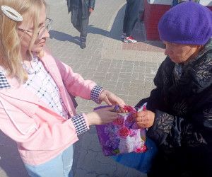 Пасхальное угощение для бездомных и малоимущих Пасхальное угощение для бездомных и малоимущих