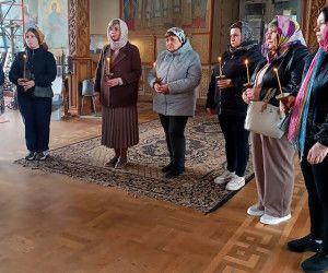 В Успенском храме Нового Оскола отслужен молебен для семей участников СВО