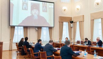 Митрополит Иоанн принял участие в конференции Высшей школы экономики