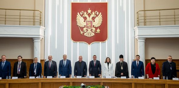 «Ни одна система ИИ не порождает сердца и совести»: митрополит Иоанн выступил на II Белгородском юридическом форуме