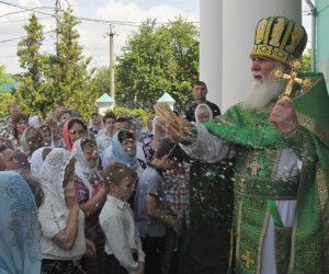В Старом Осколе отметили день рождения Церкви Христовой