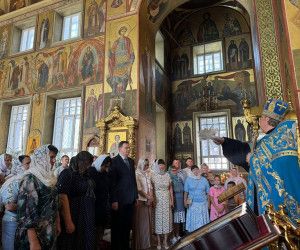 Белгородских педагогов благословили перед началом учебного года