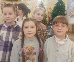 Новооскольский дети побывали на Архиерейской елке в Белгороде