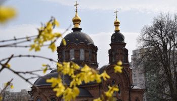 Александро-Невский храм на рубеже эпох