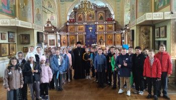 Новооскольские школьники пришли с экскурсией в храм