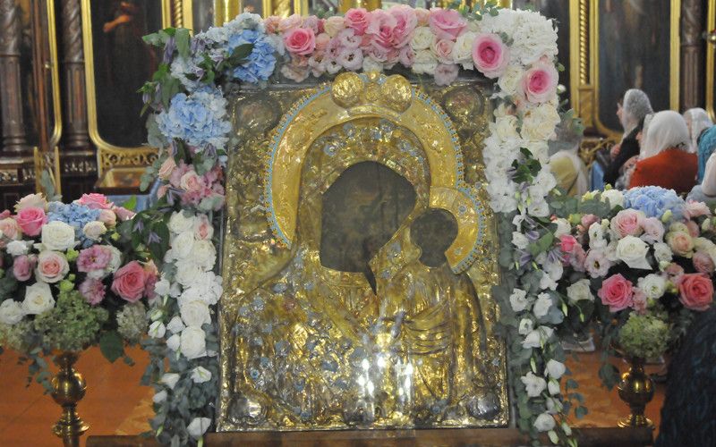 Старооскольцам, чрез образ Казанской иконы Божией Матери, открылось непередаваемое ощущение благодати и любви Пресвятой Богородицы