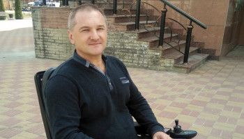 Юрий Карапузов: «Я прочувствовал на себе все проблемы, с которыми ежедневно сталкиваются люди с ОВЗ»