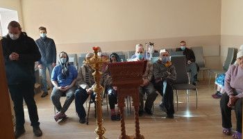 Прихожане и настоятель Сергиевского храма посетил приют для бездомных