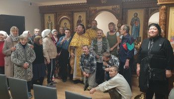 Престольный праздник отметил храм приюта для бездомных