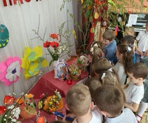 Благочинный Чернянского округа посетил детский сад "Светлячок"