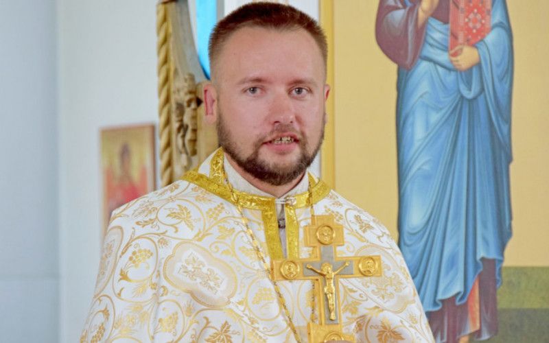 Чем храм отличается от прихода?