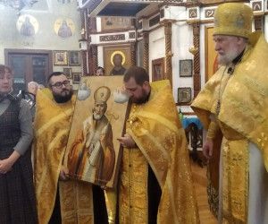 В Успенский Собор Нового Оскола передана в дар икона