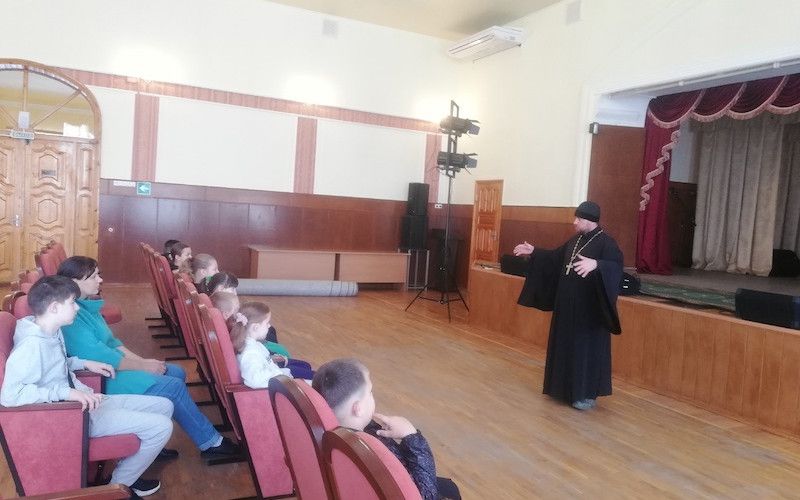 В Новооскольском Доме Дерябина прошел "Час Православия"