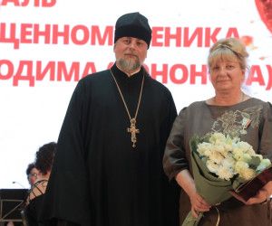 В преддверии Дня металлурга на Оскольском электрометаллургическом комбинате имени А. А. Угарова состоялось чествование лучших работников