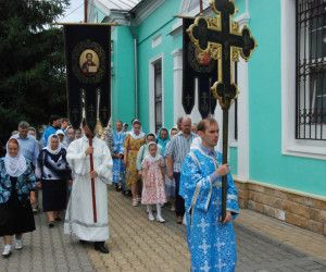 Божественный покров любви наших сердец