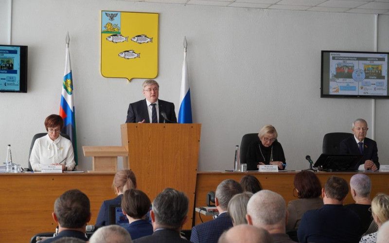 Андрей Миськов официально вступил в должность главы администрации новооскольского муниципального округа