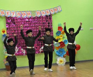 Каждое детское сердце радуется: Христос Воскресе!