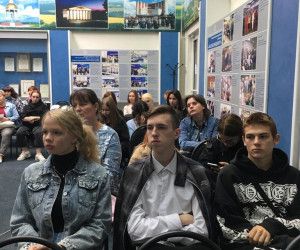 Встречи с интересными людьми на выставке «Ангел Святого Белогорья»