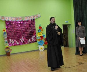 Каждое детское сердце радуется: Христос Воскресе!