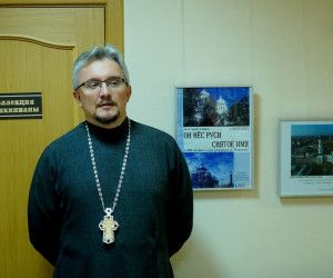 В Белгороде открылась фотовыставка «Он нёс Руси святое имя»