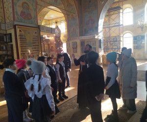 Ученики новооскольской школы имени княжны Ольги Романовой посетили Успенский собор