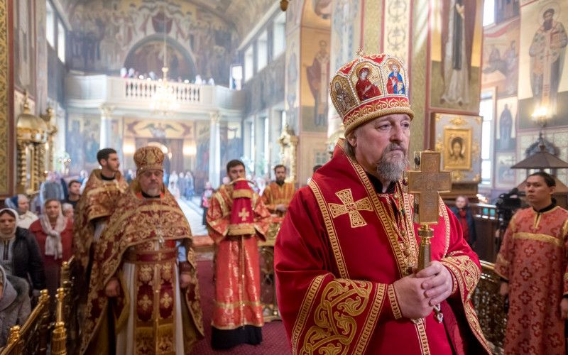 Архиереское служение в день памяти новомучеников и исповедников Изюмских