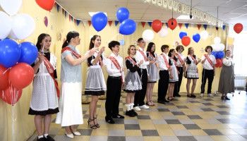 Последний звонок: на пороге прощания и надежды