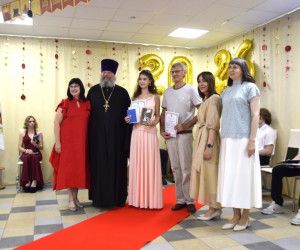 В добрый путь, выпускники!