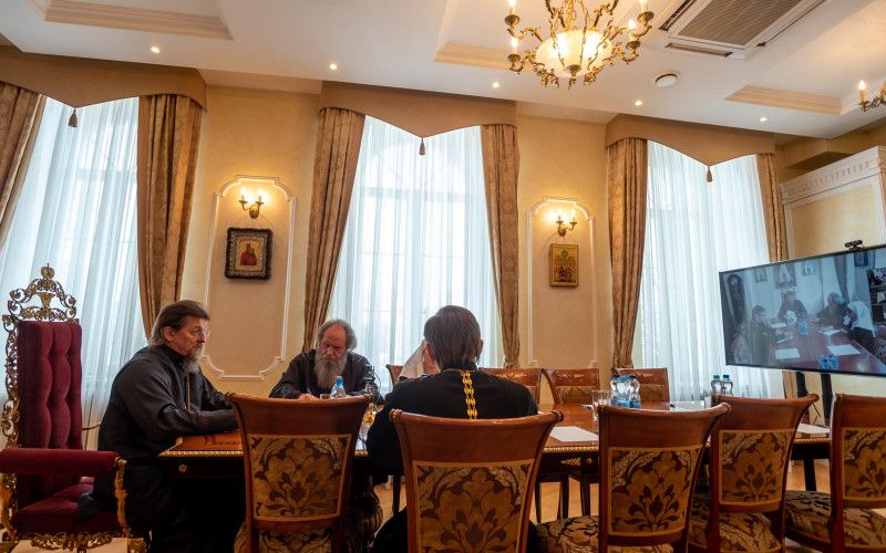 Белгородская митрополия создала штаб помощи беженцам из Луганской, Донецкой народных республик и Украины