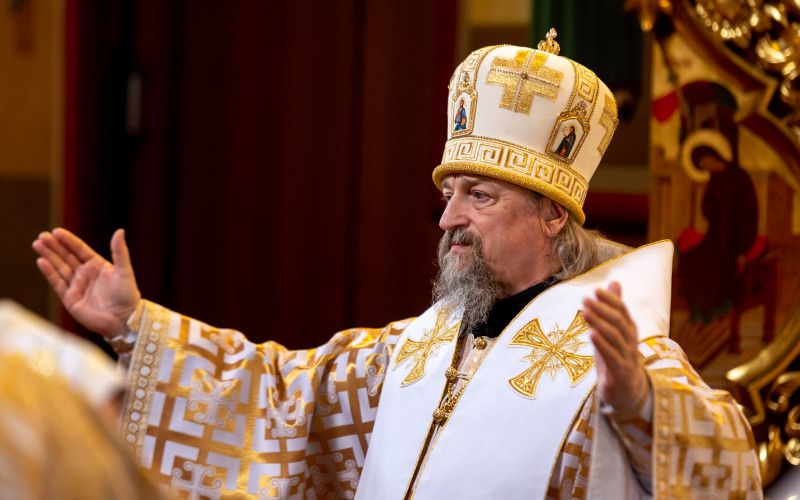 Архиерейское служение в Неделю 6-ю по Пасхе