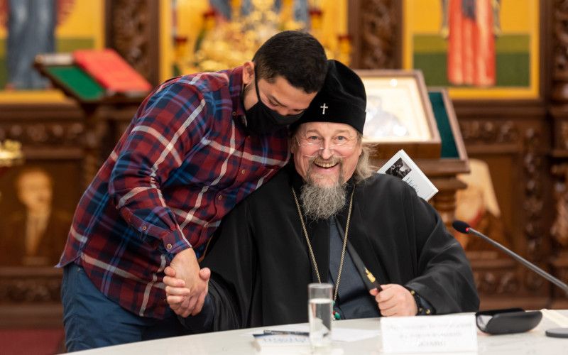В НИУ «БелГУ» прошёл диалог на равных с митрополитом Белгородским и Старооскольским Иоанном