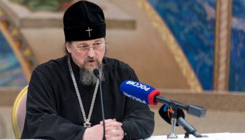 Митрополит Иоанн: Мы не меняем богослужебных традиций, не меняем совершения Таинства