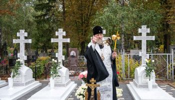 Архиерейское служение в день памяти мученицы Людмилы, княгини Чешской