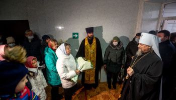 Глава Белгородской митрополии посетил с архипастырским визитом Чернянскую землю