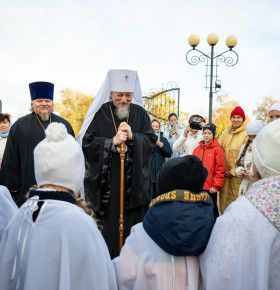 Митрополит Иоанн: «Надо трудиться и молиться, благодарить Бога за те благодеяния, которые Он нам даёт»