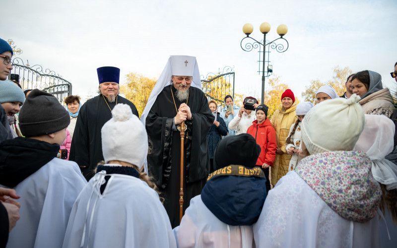 Митрополит Иоанн: «Надо трудиться и молиться, благодарить Бога за те благодеяния, которые Он нам даёт»