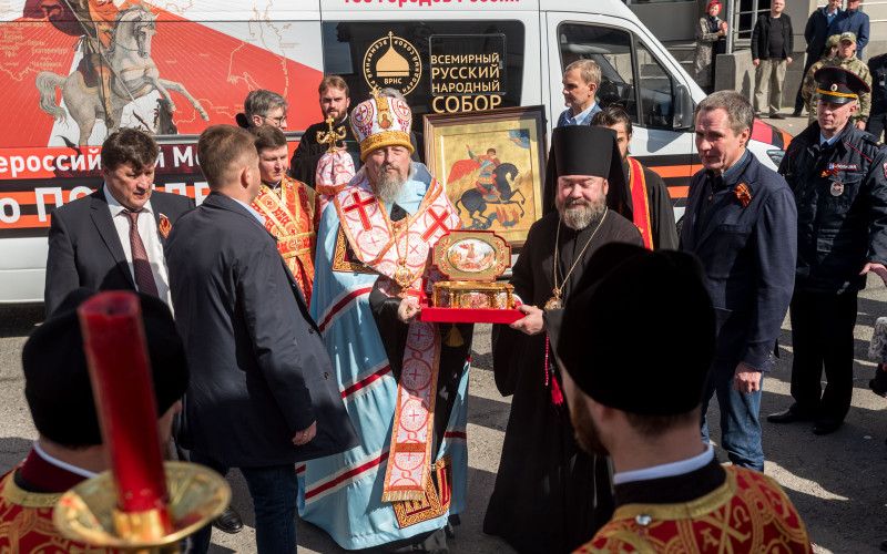 На Святое Белогорье прибыл ковчег с мощами святого великомученика Георгия Победоносца