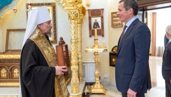 Поздравление Вячеслава Гладкова митрополиту Иоанну по случаю 28-й годовщины архиерейской хиротонии