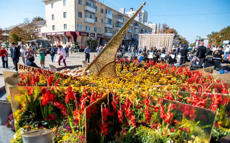 В Белгороде открыли международный фестиваль «Белгород в цвету»