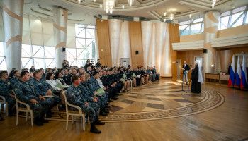 «Решает суд, а исполняете решение вы»: митрополит Иоанн поздравил судебных приставов с профессиональным праздником