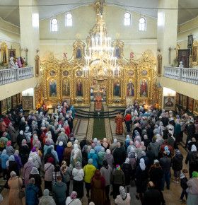 «Любовь побеждает смерть»: митрополит Иоанн совершил Литургию в день памяти мучениц Веры, Надежды, Любови и матери их Софии
