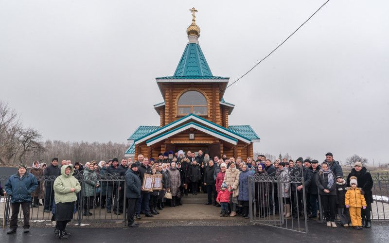 В Красногвардейском районе освящен храм в честь святителя Василия Великого