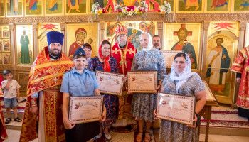 Храм великомученика Феодора Стратилата отметил престольный праздник