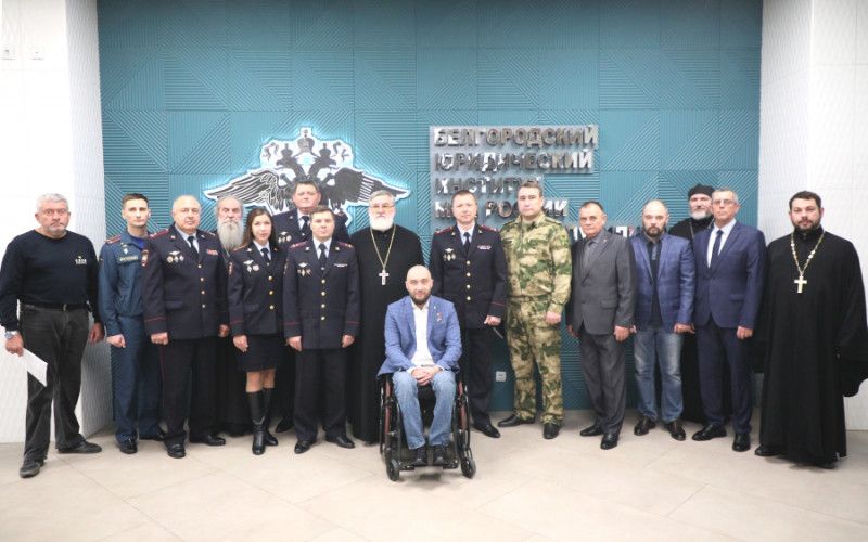От слов к делу: на Иоасафовских чтениях призвали воспитывать "действенный патриотизм"