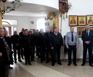 Ветераны уголовно-исполнительной системы удостоены наград Белгородской митрополии