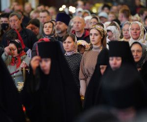 Митрополит Иоанн поздравил Святейшего Патриарха Кирилла с днем тезоименитства