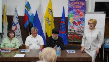 Есть кем и чем  гордиться