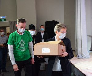 Акция «Ты не один – вместе ковид победим!» прошла в Старом Осколе