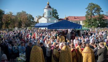 К 30-летию Белгородской и Старооскольской епархии. Летопись епархиальной жизни. Год 2018-й