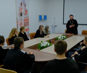 Сретенская встреча со школьниками прошла в Центре молодежных инициатив Корочи